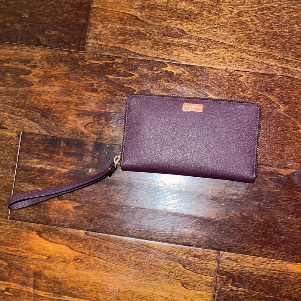 Kate Spade Wristlet Wallet